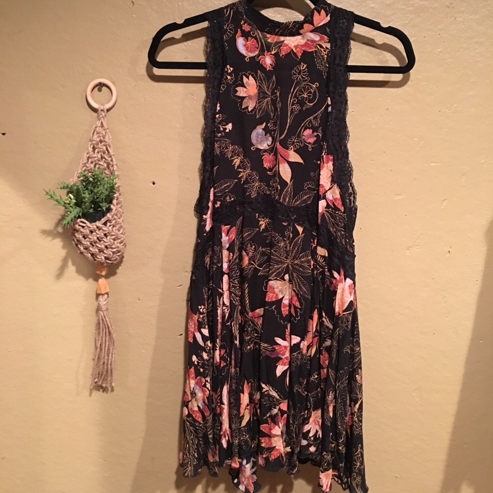 Free People Floral Tunic ✨